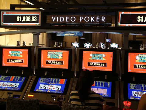 Videopóker Deuces Wild